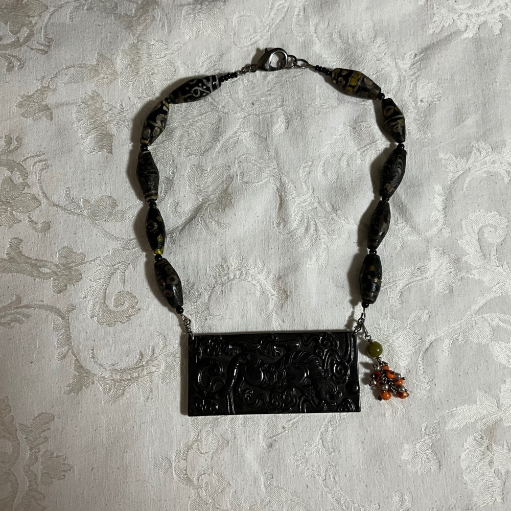 Vintage Style Dragon Meteroite Iron Carved Pendant Necklace Bead Chinese Jewelry